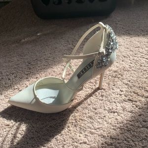 Vera Wang Wedding Shoes